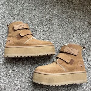UGG Neumel Platform Boot
